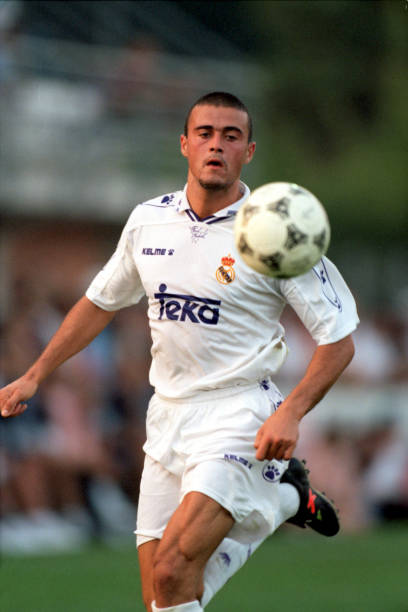 Luis Enrique playing for Real Madrid 