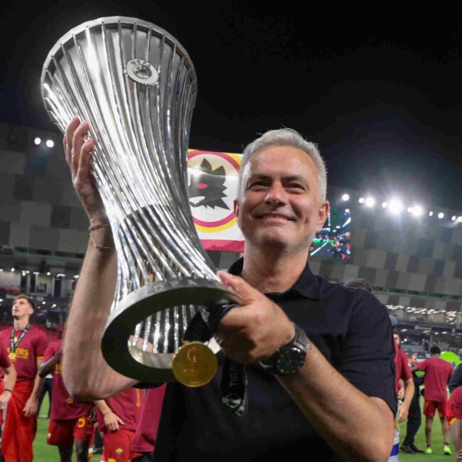 Jose Mourinho sacked by Roma 